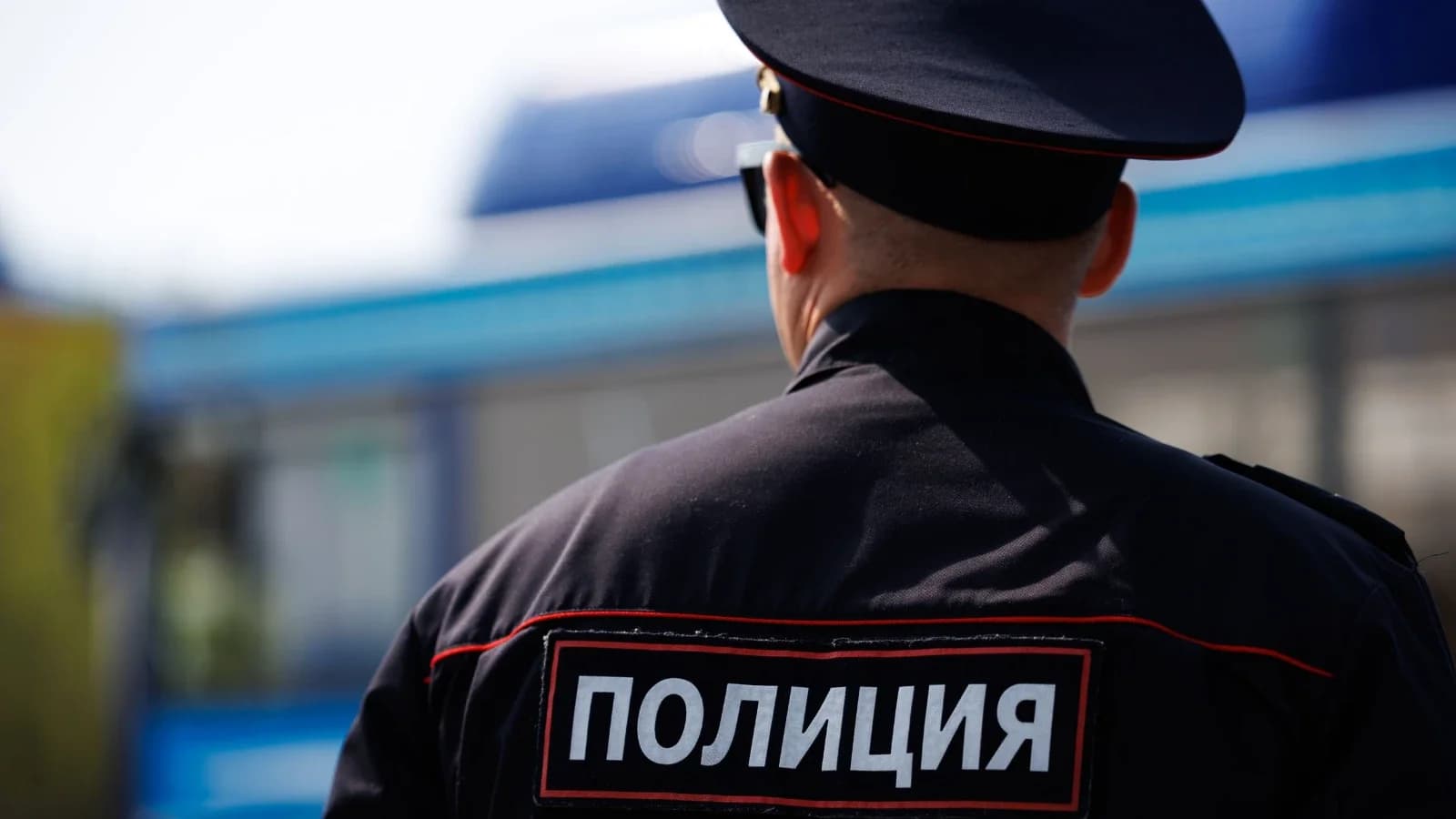 Беременную жительницу Красноселькупа оштрафовали за избиение полицейского
