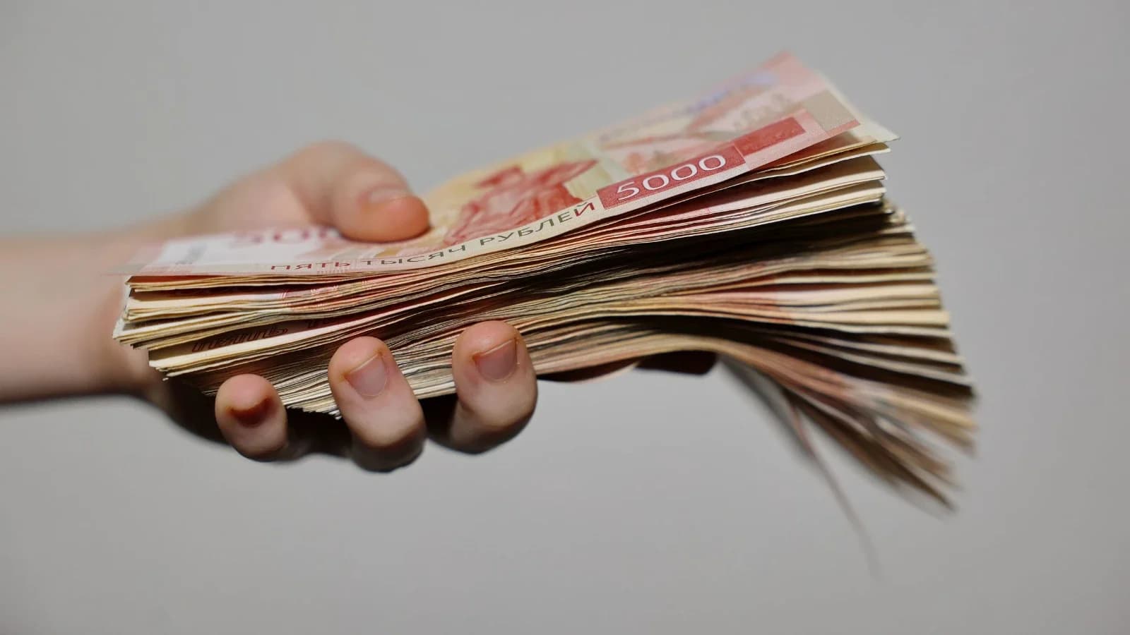 В ЯНАО сын пропавшего без вести бойца СВО получил 13 миллионов страховых выплат