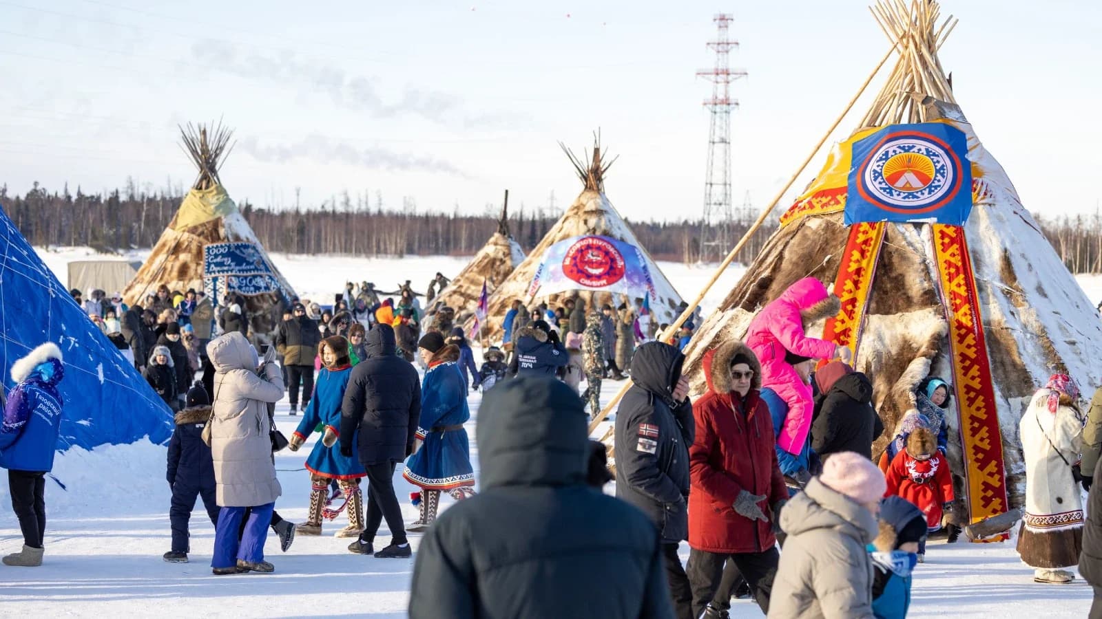 Красноселькупский краеведческий музей привез в Тарко-Сале передвижную выставку
