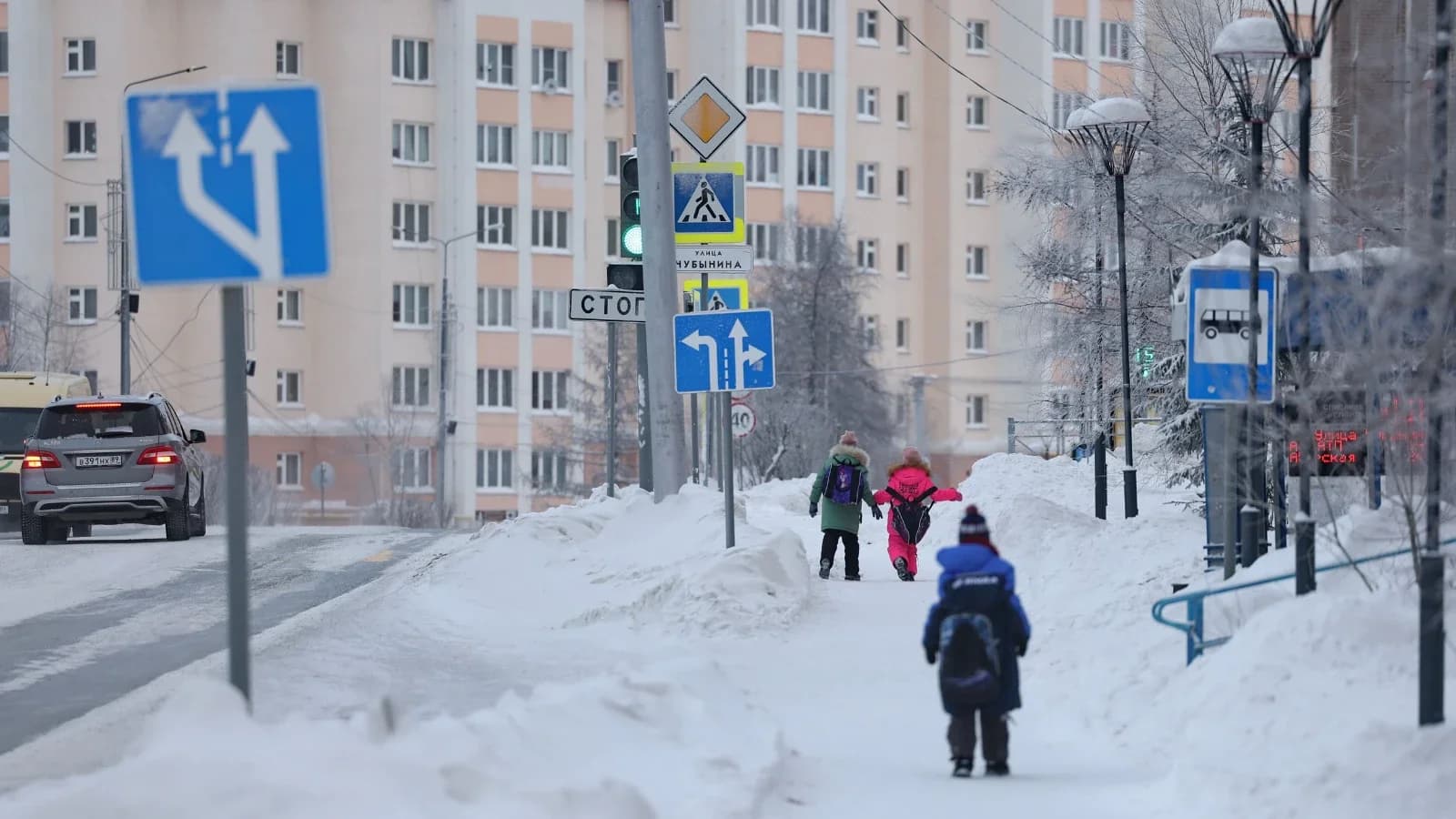 Из-за морозов и ветра ученики из Красноселькупа пропустят занятия