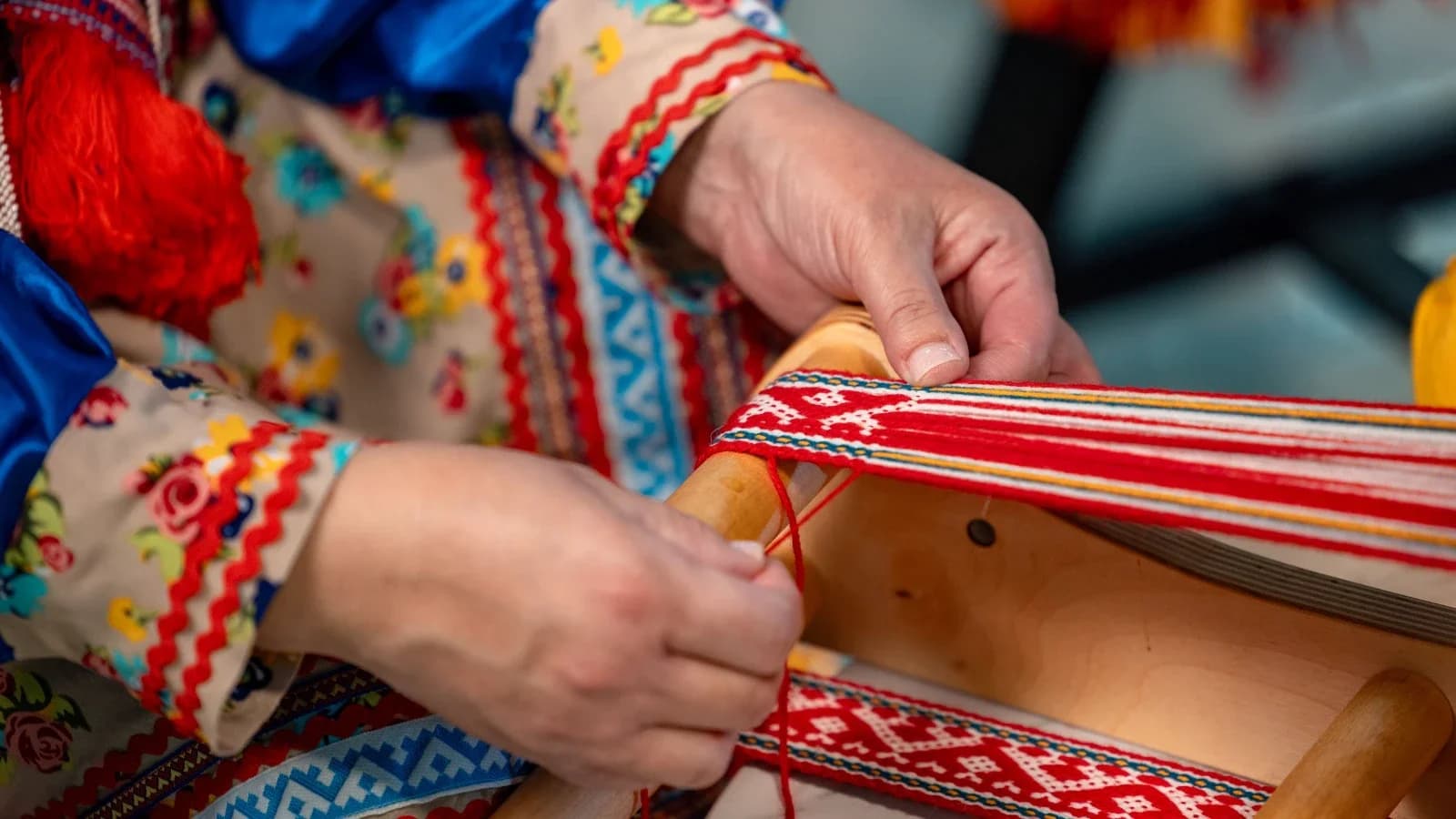 Органайзер для охоты и женское украшение: применение и сакральный смысл селькупских поясов