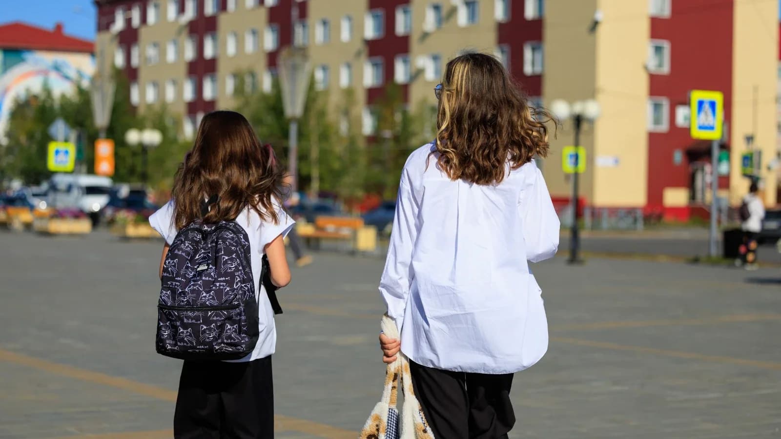 Более 7 тысяч детей отдохнут в пришкольных лагерях на Ямале