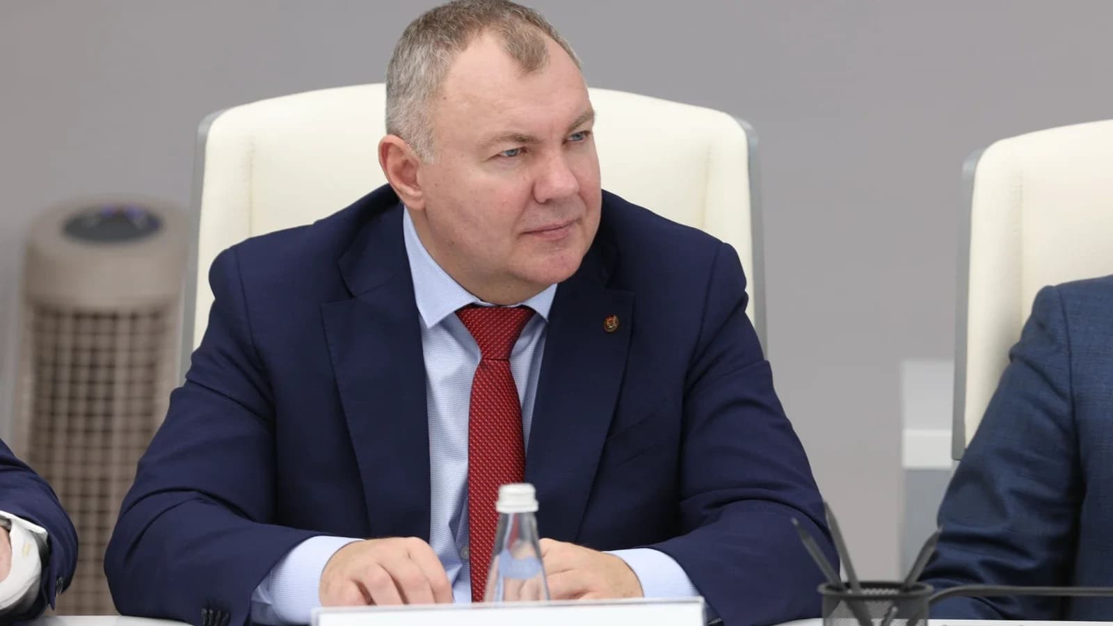 Юрий Фишер поздравил красноселькупцев с Днем Победы