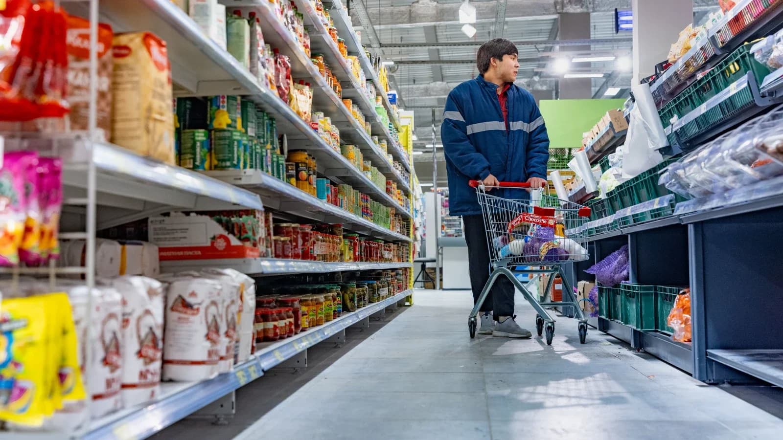 На Ямале в середине мая снизились цены на ряд продуктов